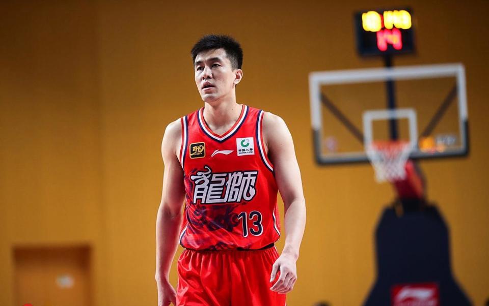 劣势就是投, 引进姜宇星