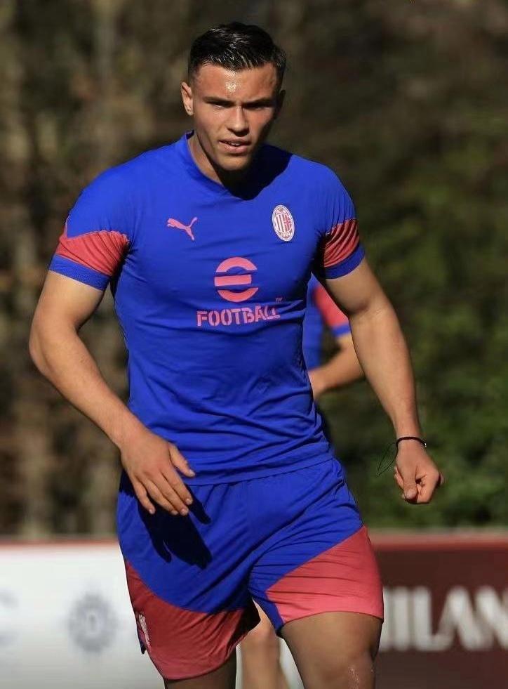 OsTEe, 利完成签约 OsTEe, 利完成签约