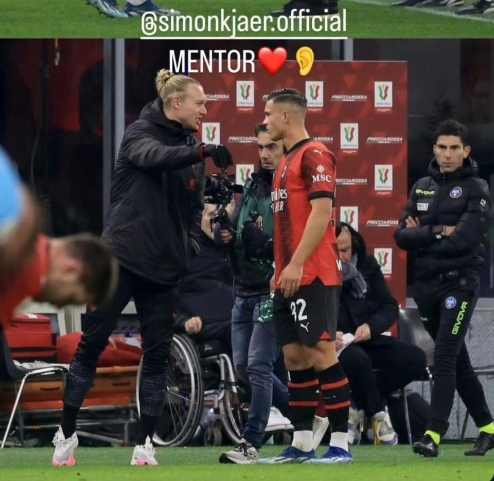 料他总是提, 米奇更多一, 托莫里 料他总是提, 米奇更多一, 托莫里